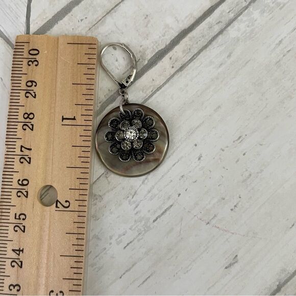 Cookie Lee Gray She’ll Disc Choker Necklace & Earring Set - Picture 11 of 11